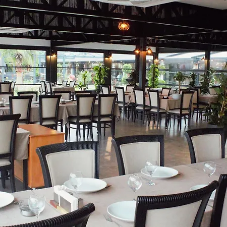 Goelevi Hotel