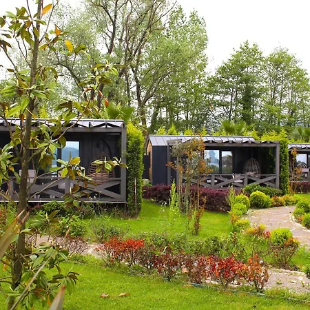 Gölevi Konaklama&restaurant * Sapanca